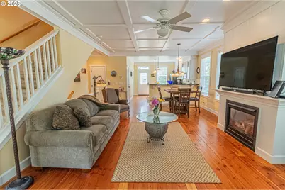 319 Kinnikinnick Way, Depoe Bay, OR 97341 - Photo 9