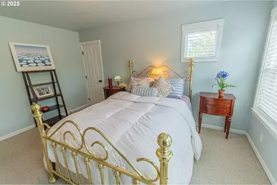 319 Kinnikinnick Way, Depoe Bay, OR 97341 - Photo 19