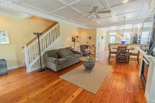 319 Kinnikinnick Way, Depoe Bay, OR 97341 - Photo 11