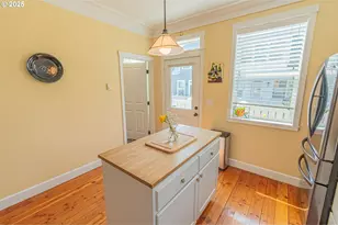 319 Kinnikinnick Way, Depoe Bay, OR 97341 - Photo 9