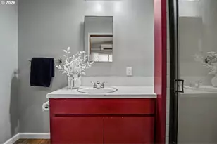 1227 SW Oregon Ave, Dallas, OR 97338 - Photo 29