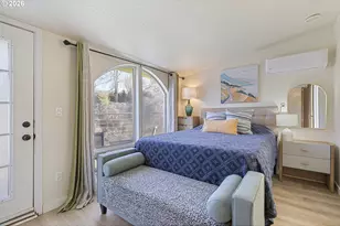 376 N Tomahawk Island Dr, Portland, OR 97217 - Photo 27