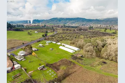 4359 Canyonville Riddle Rd, Riddle, OR 97469 - Photo 29