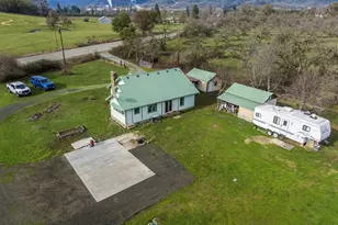 4359 Canyonville-Riddle Rd, Riddle, OR 97469 - Photo 3