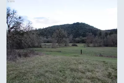 4359 Canyonville Riddle Rd, Riddle, OR 97469 - Photo 11