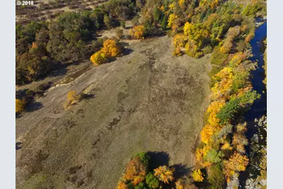 4359 Canyonville Riddle Rd, Riddle, OR 97469 - Photo 13