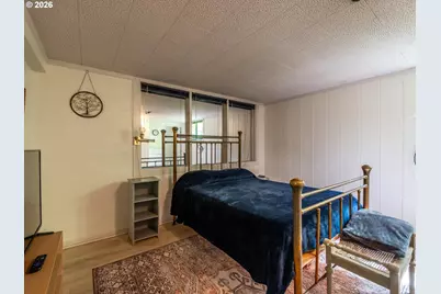 1174 Juniper Ave, Coos Bay, OR 97420 - Photo 35