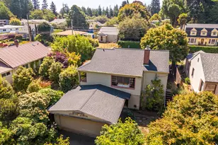 1174 Juniper Ave, Coos Bay, OR 97420 - Photo 43