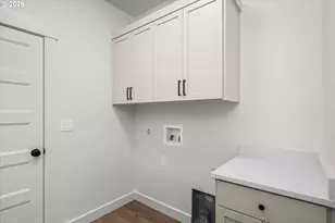 25331 E Broadway Ave, Veneta, OR 97487 - Photo 21