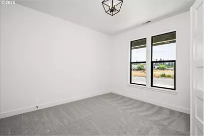25331 E Broadway Ave, Veneta, OR 97487 - Photo 17