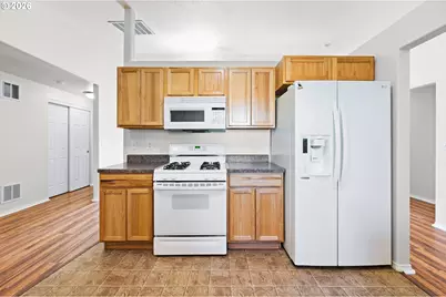 583 SE Ponderosa Dr, Madras, OR 97741 - Photo 7