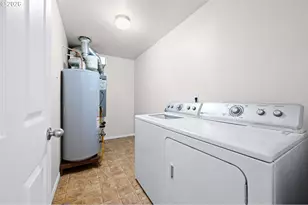 583 SE Ponderosa Dr, Madras, OR 97741 - Photo 15