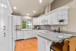 2222 Primrose Ln, Florence, OR 97439 - Photo 15