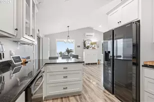 32400 NE Clearwater Dr, Yacolt, WA 98675 - Photo 9