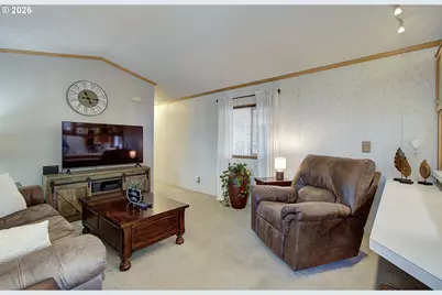 3921 E Fourth Plain Blvd #13, Vancouver, WA 98661 - Photo 11