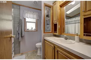 3921 E 4th Plain Blvd, Vancouver, WA 98661 - Photo 17