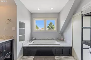 3425 S Corbett Ave, Portland, OR 97239 - Photo 23