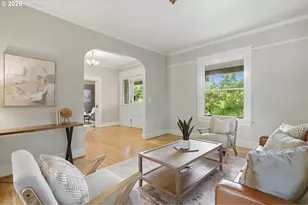 3425 S Corbett Ave, Portland, OR 97239 - Photo 13