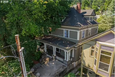 3425 S Corbett Ave, Portland, OR 97239 - Photo 41