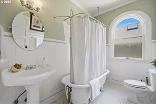3425 S Corbett Ave, Portland, OR 97239 - Photo 19