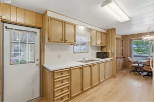 2902 E 2nd St, Newberg, OR 97132 - Photo 9