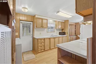 2902 E 2nd St, Newberg, OR 97132 - Photo 11