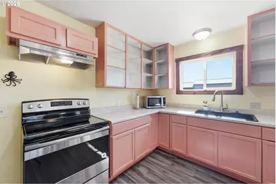 1825 Roseburg Rd, Myrtle Point, OR 97458 - Photo 11