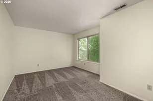 9520 SW 8th Ave, Portland, OR 97219 - Photo 23