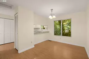 9520 SW 8th Ave, Portland, OR 97219 - Photo 13