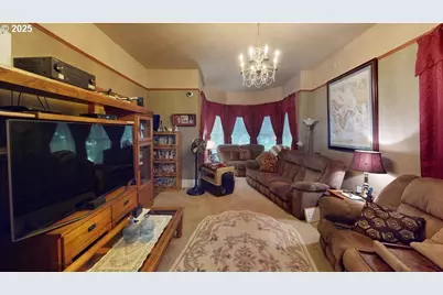 706 W Steuben, Bingen, WA 98605 - Photo 7