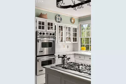 2934 SW Montgomery Dr, Portland, OR 97201 - Photo 19