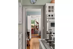 2934 SW Montgomery Dr, Portland, OR 97201 - Photo 17