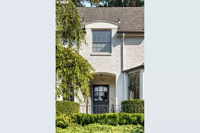 2934 SW Montgomery Dr, Portland, OR 97201 - Photo 5