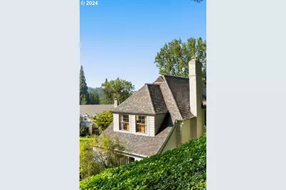 2934 SW Montgomery Dr, Portland, OR 97201 - Photo 43