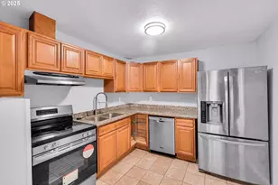 14125 SE Division St, Portland, OR 97236 - Photo 17