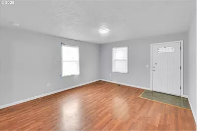 14125 SE Division St, Portland, OR 97236 - Photo 37