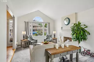 2133 NE 166th Dr, Portland, OR 97230 - Photo 9