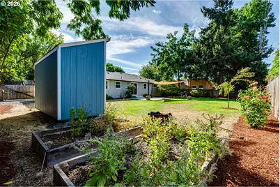 806 Randall St, Eugene, OR 97401 - Photo 33