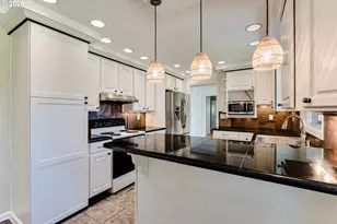 806 Randall St, Eugene, OR 97401 - Photo 15