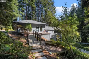 2325 Marylhurst Dr, West Linn, OR 97068 - Photo 41