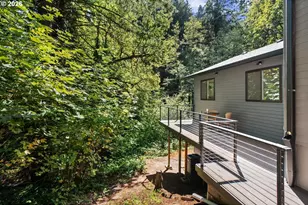 2325 Marylhurst Dr, West Linn, OR 97068 - Photo 33