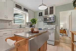 900 W Main St, Hillsboro, OR 97123 - Photo 9