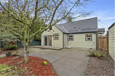 900 W Main St, Hillsboro, OR 97123 - Photo 21