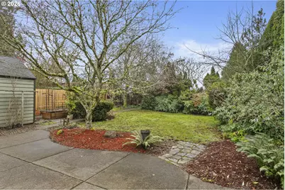 900 W Main St, Hillsboro, OR 97123 - Photo 19