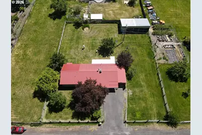 819 E Madison St, Burns, OR 97720 - Photo 37