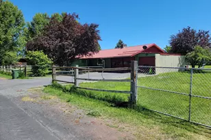 819 E Madison St, Burns, OR 97720 - Photo 15