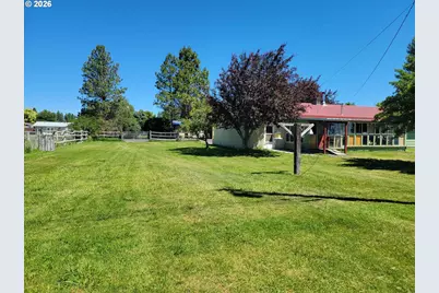 819 E Madison St, Burns, OR 97720 - Photo 33