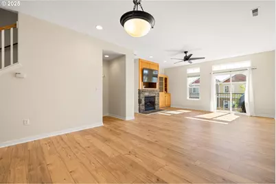 2514 NW 3rd Ter, Gresham, OR 97030 - Photo 9