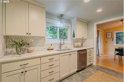 3270 NW Ivy Ln, Camas, WA 98607 - Photo 11