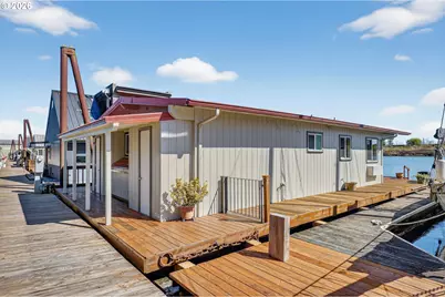 24800 NW St Helens Rd #L10, Portland, OR 97231 - Photo 3